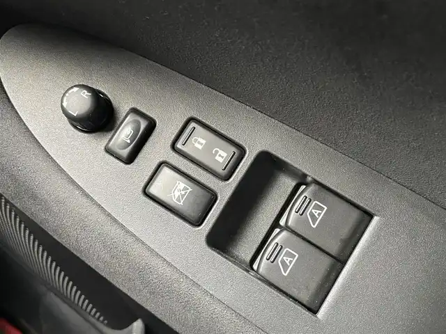 日産 フェアレディ Ｚ ニスモ 新潟県 2024(令6)年 2.1万km 黒 ワンオーナー/V6ツインターボ/スポーツリセッティング/純正19インチホイール装着/メモリナビ/フルセグテレビ/バックカメラ/パドルシフト/ドライブレコーダー/ウィンカーミラー/クルーズコントロール/プッシュスタート/ETC２．０/純正フロアマット/レーダー探知機/D-MODE/Bluetooth/BOSEスピーカー/スペアキー1個