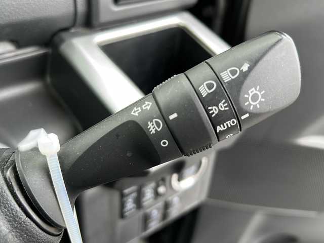 トヨタ ピクシスメガ Gターボ SAⅢ 千葉県 2020(令2)年 7.3万km ブラックマイカメタリック ナビ　バックカメラ　フルセグＴＶ　Ｂｔ　ＥＴＣ　両側パワースライドドア　ベンチシート　マット　スマートキー　横滑り防止　　衝突軽減ブレーキ　バックセンサー　オートライト　ＬＥＤライト　１４インチＡＷ