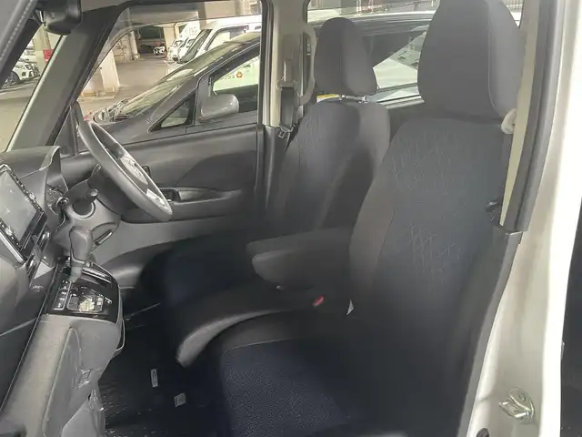 日産 ルークス HWS X プロパイロットED 大阪府 2022(令4)年 0.6万km チタニウムグレーM/シルキーホワイト インテリジェントエマージェンシーブレーキ/・踏み間違い衝突防止アシスト/・SOSコール /・プロパイロット/・インテリジェント LI（車線逸脱防止支援システム）＋/LDW（車線逸脱警報）/・インテリジェント FCW（前方衝突予測警報）/インテリジェント DA（ふらつき警報）/・標識検知機能/（進入禁止標識検知、最高速度標識検知、一時停止標識検知）/・先行車発進お知らせ/日産純正メモリナビ/・バックカメラ/・インテリジェントアラウンドビューモニター/・フルセグTV/・Bluetooth/・CD/レーダークルーズコントロール/両側パワースライドドア/プラズマクラスター技術搭載リヤシーリングファン/LEDヘッドランプ/・オートレベライザー付/・アダプティブLEDヘッドライトシステム/・インテリジェント オートライトシステム/プッシュスタート/ビルトインETC/ワンオーナー/新車保証書/取扱説明書