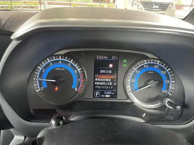日産 ルークス HWS X プロパイロットED 大阪府 2022(令4)年 0.6万km チタニウムグレーM/シルキーホワイト インテリジェントエマージェンシーブレーキ/・踏み間違い衝突防止アシスト/・SOSコール /・プロパイロット/・インテリジェント LI（車線逸脱防止支援システム）＋/LDW（車線逸脱警報）/・インテリジェント FCW（前方衝突予測警報）/インテリジェント DA（ふらつき警報）/・標識検知機能/（進入禁止標識検知、最高速度標識検知、一時停止標識検知）/・先行車発進お知らせ/日産純正メモリナビ/・バックカメラ/・インテリジェントアラウンドビューモニター/・フルセグTV/・Bluetooth/・CD/レーダークルーズコントロール/両側パワースライドドア/プラズマクラスター技術搭載リヤシーリングファン/LEDヘッドランプ/・オートレベライザー付/・アダプティブLEDヘッドライトシステム/・インテリジェント オートライトシステム/プッシュスタート/ビルトインETC/ワンオーナー/新車保証書/取扱説明書
