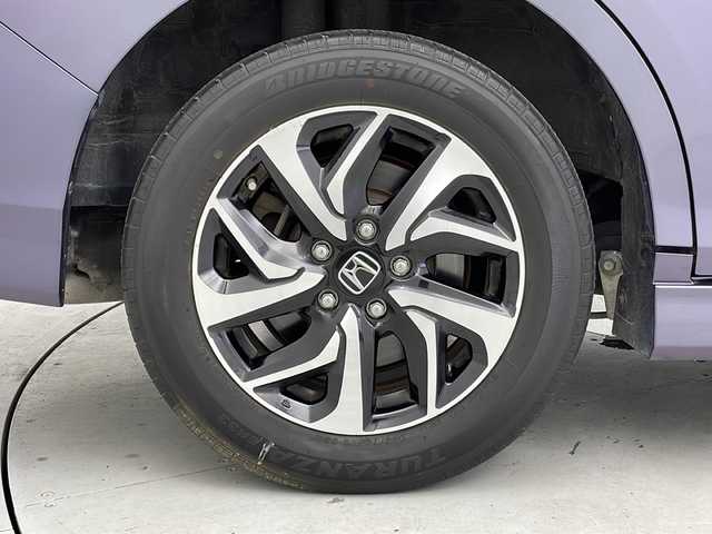 ホンダ ステップワゴン スパーダ ホンダセンシング 宮城県 2019(令1)年 5.3万km プレミアムスパイスパープルP Honda SENSING	/・衝突軽減ブレーキ		/・アダプティブクルーズコントロール/・車線維持支援システム/・オートハイビーム	/純正10型ナビ/・SD.USB.CD.DVD.BT.ipod/フルセグTV/バックカメラ/両側パワースライドドア/純正ドライブレコーダー（FR）/ステアリングスイッチ/ビルトインETC/LEDヘッドライト/パドルシフト/アイドリングストップ/横滑り防止装置/プッシュスタート/スマートキー/純正16inAW/純正フロアマット