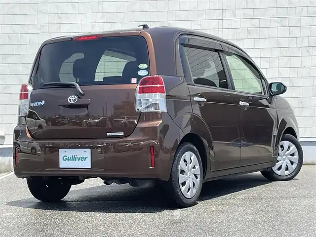 トヨタ スペイド F 富山県 2016(平28)年 6万km ダークブラウンマイカメタリック 純正SDナビ/フルセグＴＶ／Ｂｌｕｅｔｏｏｔｈ/バックカメラ/パワースライドドア/スマートキー／プッシュスタート/ビルトインＥＴＣ/セーフティセンス/オートハイビーム/レーンキープアシスト/純正フロアマット/ドアバイザー/スペアキー/保証書有り