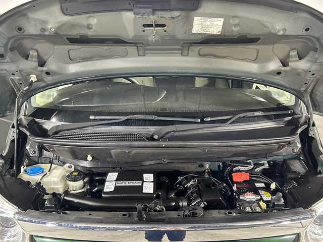 ホンダ Ｎ ＢＯＸ G L ホンダセンシング 沖縄県 2018(平30)年 5.2万km ブリティッシュグリーンP 禁煙車　/県外仕入　/社外ナビ/【ＢＴ／フルセグＴＶ／ＣＤ／ＤＶＤ】　/バックカメラ/ステアリングリモコン/片側パワースライドドア/ホンダセンシング/→衝突被害軽減システム　　/→レーダークルーズコントロール/スマートキー　/プッシュスタート　/ＬＥＤヘッドライト　/横滑り防止装置