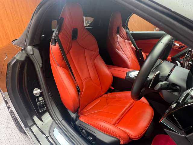 ＢＭＷ Ｚ４ sDrive20i Mスポーツ 千葉県 2020(令2)年 4万km 黒Ｍ イノベーションＰＫＧ　/ファストトラックＰＫＧ　/ＡＣＣ　/赤革シート　/ナビ　/Ｂカメラ　/Ｂｌｕｅｔｏｏｔｈ接続　/ＨＵＤ　/シートＨ　/パーキングアシスト/アダプティブＭサスペンション　/ＬＥＤライト