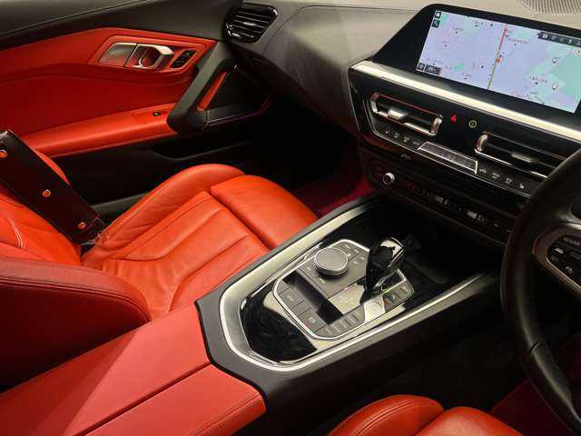 ＢＭＷ Ｚ４ sDrive20i Mスポーツ 千葉県 2020(令2)年 4万km 黒Ｍ イノベーションＰＫＧ　/ファストトラックＰＫＧ　/ＡＣＣ　/赤革シート　/ナビ　/Ｂカメラ　/Ｂｌｕｅｔｏｏｔｈ接続　/ＨＵＤ　/シートＨ　/パーキングアシスト/アダプティブＭサスペンション　/ＬＥＤライト