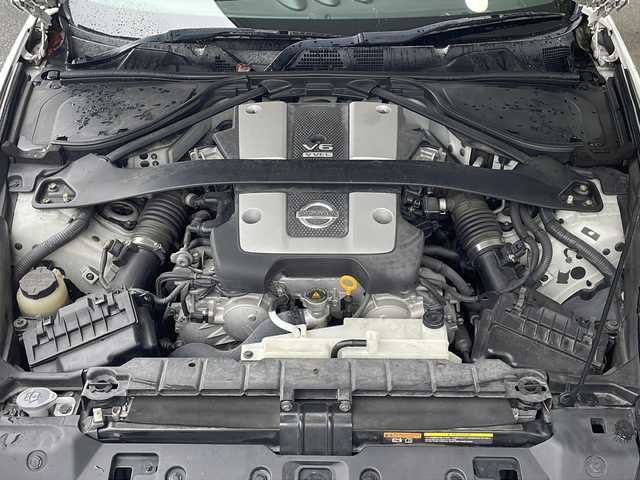 日産 フェアレディ Ｚ バージョンS 福島県 2008(平20)年 17.1万km ブリリアントホワイトパール ６ＭＴ　メーカーナビ　バックカメラ　ビルトインＥＴＣ　リアスポイラー　ＨＩＤヘッドライト　純正フロアマット　社外アルミホイール　スマートキー　保証書　取扱説明書　スペアキー