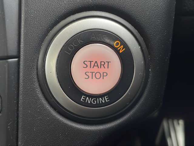 日産 フェアレディ Ｚ バージョンS 福島県 2008(平20)年 17.1万km ブリリアントホワイトパール ６ＭＴ　メーカーナビ　バックカメラ　ビルトインＥＴＣ　リアスポイラー　ＨＩＤヘッドライト　純正フロアマット　社外アルミホイール　スマートキー　保証書　取扱説明書　スペアキー