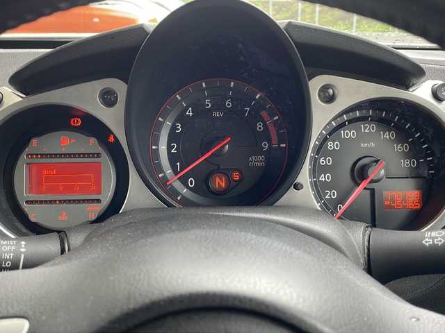 日産 フェアレディ Ｚ バージョンS 福島県 2008(平20)年 17.1万km ブリリアントホワイトパール ６ＭＴ　メーカーナビ　バックカメラ　ビルトインＥＴＣ　リアスポイラー　ＨＩＤヘッドライト　純正フロアマット　社外アルミホイール　スマートキー　保証書　取扱説明書　スペアキー