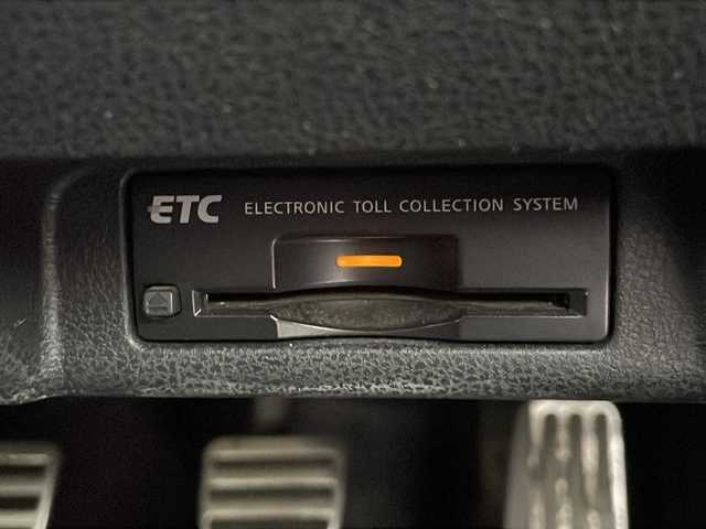 日産 フェアレディ Ｚ バージョンS 福島県 2008(平20)年 17.1万km ブリリアントホワイトパール ６ＭＴ　メーカーナビ　バックカメラ　ビルトインＥＴＣ　リアスポイラー　ＨＩＤヘッドライト　純正フロアマット　社外アルミホイール　スマートキー　保証書　取扱説明書　スペアキー