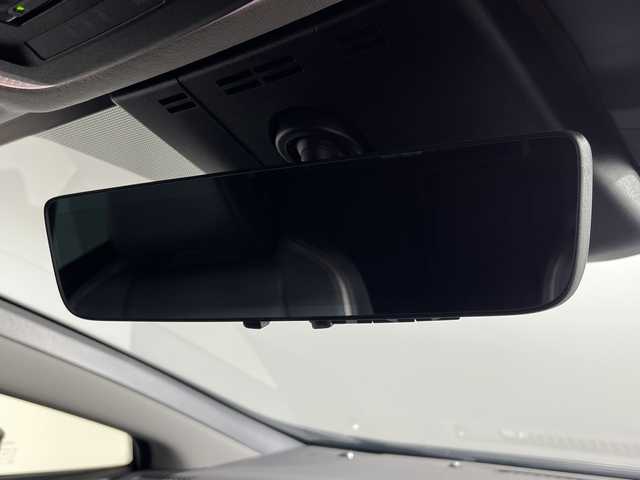 トヨタ プリウス Z 神奈川県 2024(令6)年 2万km ガンＭ トヨタセーフティセンス/純正12.3型ディスプレイオーディオ/・BT/フルセグTV/USB/MiraCast/パノラミックビューモニター/デジタルインナーミラー/AC100V/置くだけ充電/モデリスタエアロキット/純正前後ドライブレコーダー/ビルトインETC2.0/BSM/パーキングアシスト/パワーバックドア/電動サイドブレーキ/オートブレーキホールド/レザー調シート/パワーシート(D)/メモリシート(D)/シートヒーター(D/N)/ベンチレーション(D/N)/EVモード/ECO/SPORTモード/革巻きステアリング/ステアリングスイッチ/Autoライト/ステアリングヒーター/ヘッドライトレベライザー/LEDヘッドライト/電動格納ミラー/ウィンカーミラー/純正フロアマット/純正ドアバイザー/純正19インチアルミホイール