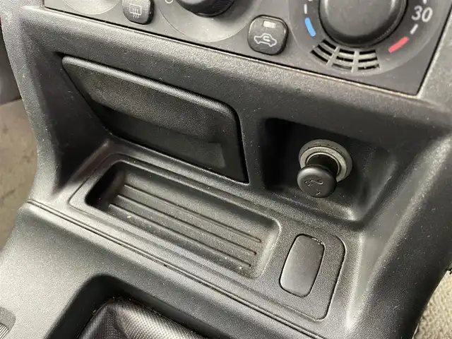 三菱 パジェロ ロング ZR 福井県 2004(平16)年 16.1万km ウォームホワイトパール サンルーフ/バグガード/バンパーガード/背面タイヤ/４WD/純正アルミホイール/オーディオデッキ/ETC/電格ミラー/AAC/ドアバイザー/オートライト