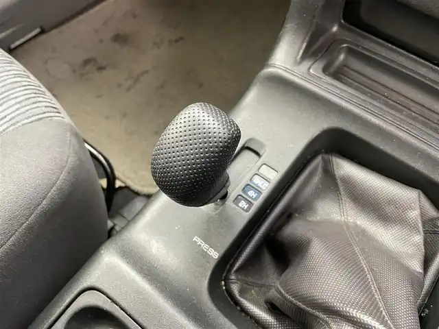 三菱 パジェロ ロング ZR 福井県 2004(平16)年 16.1万km ウォームホワイトパール サンルーフ/バグガード/バンパーガード/背面タイヤ/４WD/純正アルミホイール/オーディオデッキ/ETC/電格ミラー/AAC/ドアバイザー/オートライト