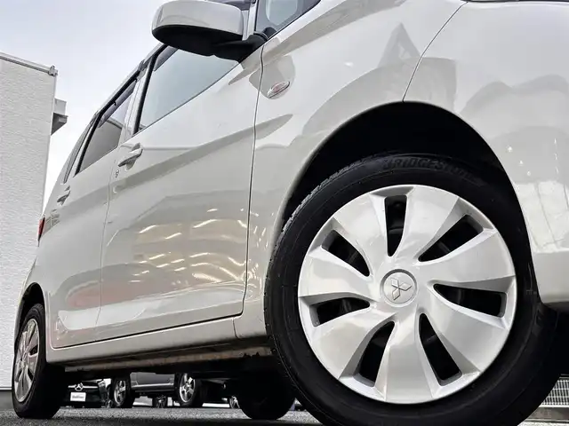 三菱 ｅＫワゴン E e－アシスト 熊本県 2018(平30)年 12.3万km シルキーホワイト 社外メモリナビ（MDV-D5048TW）/【フルセグTV/Bluetooth/CD/DVD】/衝突軽減ブレーキ/シートヒーター/横滑り防止機能/ベンチシート/フロアマット/ドアバイザー/キーレス