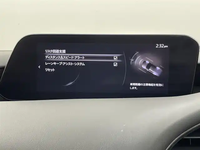 マツダ マツダ３ファストバック 15S ツーリング 福岡県 2020(令2)年 5.6万km スノーフレイクホワイトパールマイカ 純正ナビ（ＢＴ，フルセグＴＶ）　/バックカメラ　/ｉ－ＡＣＴＩＶＳＥＮＳＥ　/ＡＣＣ　/コーナーセンサー　/衝突軽減ブレーキ　/レーンキープ　/ＢＳＭ　/踏み間違い防止　/アイドリングストップ　/スタッドレスタイヤ積込み