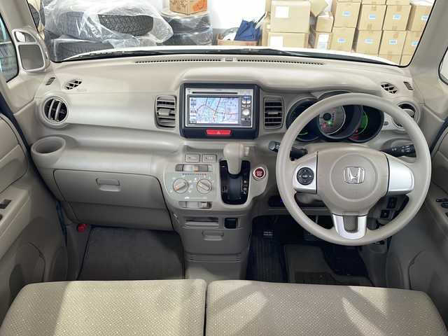 ホンダ Ｎ ＢＯＸ G 秋田県 2012(平24)年 12万km プレミアムホワイトパール 4WD/純正ナビ　VXM-128VS/（CD/DVD/SD/TV）/バックカメラ/ETC/スマートキー（スペアー1本）/プッシュスタートボタン/アルミ付き冬タイヤ積込み/ドアバイザー/アイドリングストップ/スライドドア