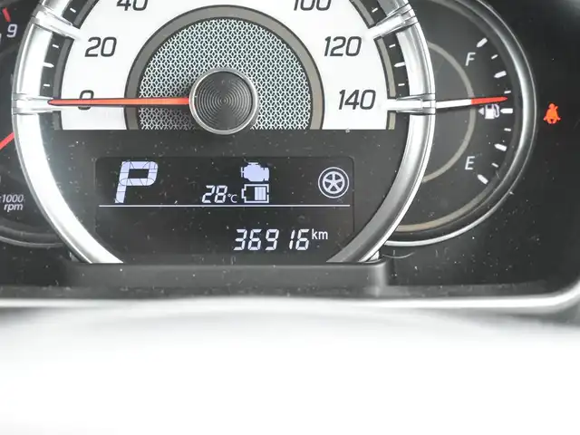 スズキ スペーシア カスタム HYBRID XS ターボ 神奈川県 2018(平30)年 3.7万km ピュアホワイトP ワンオーナー/ターボ/両側パワースライドドア/7型SDナビ （パナソニック）/フルセグTV/CD/DVD /Bluetoothオーディオ/SD/バックカメラ/ハーフレザーシート/運転席シートヒーター/ドラレコ前/ビルトインETC/衝突被害軽減ブレーキ/クルーズコントロール/レーンアシスト/LEDオートヘッドライト/フォグライト/サーキュレーター/スマートキー 2個/ステアリングリモコン/パドルシフト/ヘッドアップディスプレイ/保証書/取説 ナビ取説