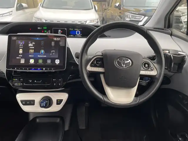 トヨタ プリウス S 青森県 2015(平27)年 14万km スーパーホワイトⅡ 4WD/Toyota　Safety　Sence/レーダークルーズコントロール/LDA/ALPINE11インチディスプレイオーディオ/（Wifi/HDMI/BlueTooth/Apple CarPlay）/ビルトインETC/24年製VRX3/15インチタイヤ装着/社外夏タイヤ積込み/ステアリングスイッチ/バックカメラ/オートライト/LEDヘッドライト/保証書/取扱説明書