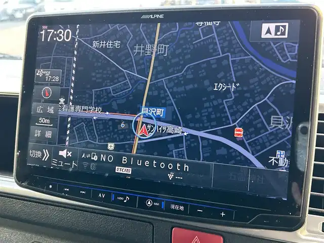 トヨタ ハイエース GL ロング 群馬県 2019(令1)年 6.2万km ホワイトパールクリスタルシャイン ALPNEナビ/・バックカメラ/・Bluetooth/・TV/・DVD/CD/バックカメラ/横滑り防止装置/（VSCOFFスイッチ）/PCSスイッチ（プリクラッシュセーフティシステム）/・衝突警報・プリクラッシュブレーキアシスト・プリクラッシュブレーキ/TRC（トラクションコントロール）/ETC/オートライト/オートマチックハイビーム/純正マット/スペアキー1本/取扱説明書・メンテナンスノート