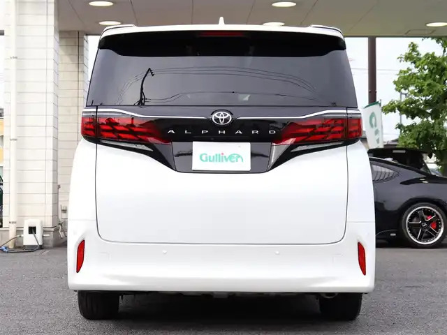 トヨタ アルファード Z 神奈川県 2024(令6)年 0.3万km プラチナホワイトパールマイカ ワンオーナー/サンルーフ/後席モニター/デジタルインナーミラー/ＢＳＭ/全方位カメラ/黒革シート　シートヒーター　ベンチレーション/前後コーナーセンサー/ＥＴＣ２．０/フルセグＴＶ/アクティブクルーズ/両側パワースライドドア/LEDヘッドライト/保証書