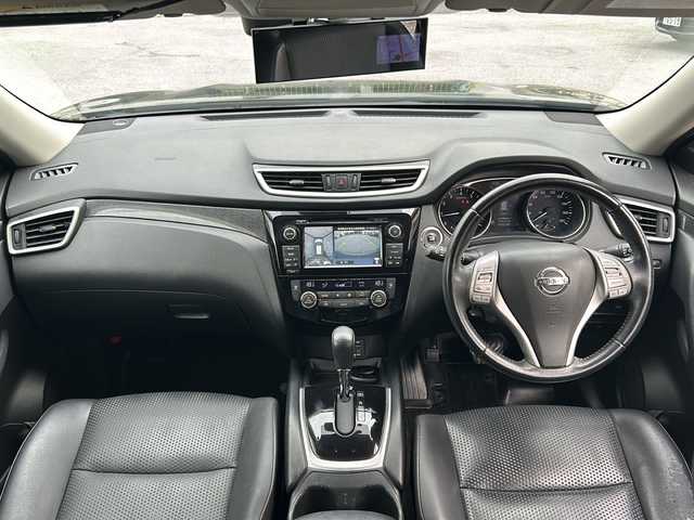 日産 エクストレイル 20X エマージェンシーブレーキ 沖縄県 2015(平27)年 9.6万km ダイヤモンドブラック 禁煙車　/電動リアゲート　/ＥＴＣ　/純正ナビ（ＡＭ／ＦＭ／ＢＴ）/フルセグＴＶ　/クルーズコントロール機能　/ドライブモードセレクター　/ドラレコ　/横滑り防止機能　/アイドリングストップ　/ヒルディセントコントロール/シートヒーター（D/N席）