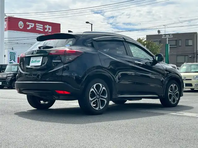 ホンダ ヴェゼル ハイブリッド Z ホンダセンシング 静岡県 2019(令1)年 7.6万km 黒 純正ナビ(CD/Bt/ワンセグ)/バックカメラ/ドライブレコーダー前後/ETC/パドルシフト/保証書/取扱説明書/記録簿/レーダークルーズコントロール/D席N席シートヒーター/ハーフレザーシート/フロアマット/純正アルミホイール/ABS/横滑り防止装置/レーンキープアシスト/オートライト/LEDヘッドライト/W+サイドエアバック/カーテンエアバック/衝突軽減システム/エンジンスタートボタン/パワーステアリング/パワーウィンドウ/スマートキー/アイドリングストップ/オートエアコン/ホンダセンシング