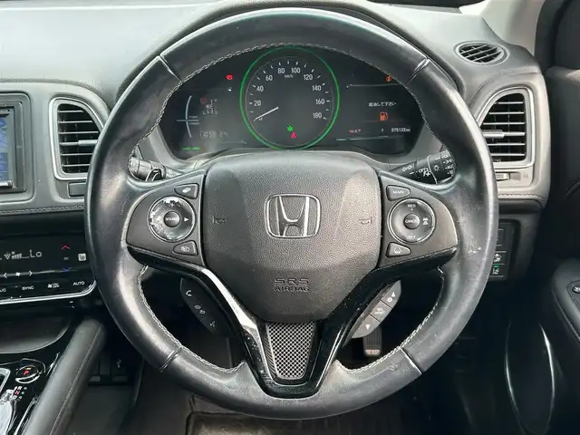 ホンダ ヴェゼル ハイブリッド Z ホンダセンシング 静岡県 2019(令1)年 7.6万km 黒 純正ナビ(CD/Bt/ワンセグ)/バックカメラ/ドライブレコーダー前後/ETC/パドルシフト/保証書/取扱説明書/記録簿/レーダークルーズコントロール/D席N席シートヒーター/ハーフレザーシート/フロアマット/純正アルミホイール/ABS/横滑り防止装置/レーンキープアシスト/オートライト/LEDヘッドライト/W+サイドエアバック/カーテンエアバック/衝突軽減システム/エンジンスタートボタン/パワーステアリング/パワーウィンドウ/スマートキー/アイドリングストップ/オートエアコン/ホンダセンシング