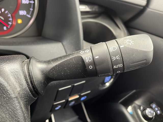 トヨタ アルファード S Cパッケージ 千葉県 2021(令3)年 4万km ホワイトパールクリスタルシャイン 純正ナビ/Bluetooth CD DVD Miracast/フリップダウンモニター/ＥＴＣ/ドライブレコーダー/両側パワースライドドア/電動リアゲート/ステアリングヒーター/パワーシート/メモリーシート/シートヒーター/エアシート/純正フロアマット/純正アルミホイール/電動パーキングブレーキ/トヨタセーフティーセンス/衝突軽減ブレーキ/レーントレーシングアシスト/クリアランスソナー/レーダークルーズコントロール/パーキングサポートブレーキ/ロードサインアシスト/先行者発進告知