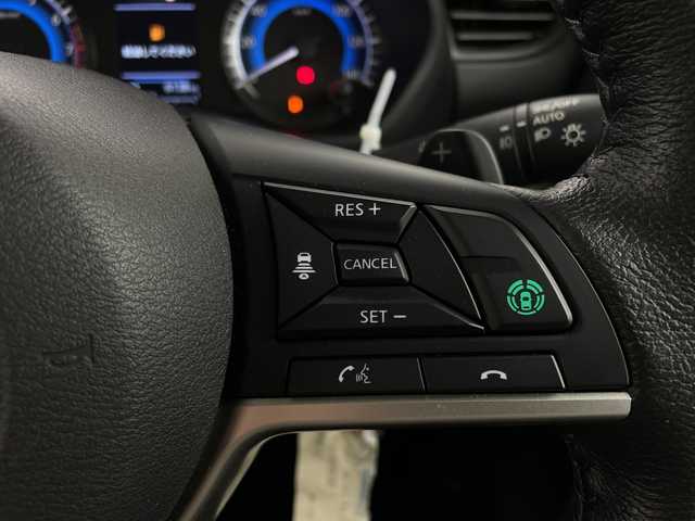 三菱 デリカミニ T プレミアム 新潟県 2023(令5)年 0.7万km アメジストブラック 4WD/マイパイロット/アラウンドビューモニター/両側パワースライドドア/レーダークルーズコントロール/LEDオートライト/ハーフレザーシート/シートヒーター/純正アルミホイール/ステアリングスイッチ/パドルシフト/ステアリングヒーター/アイドリングストップ/デジタルインナーミラー/スマートキー