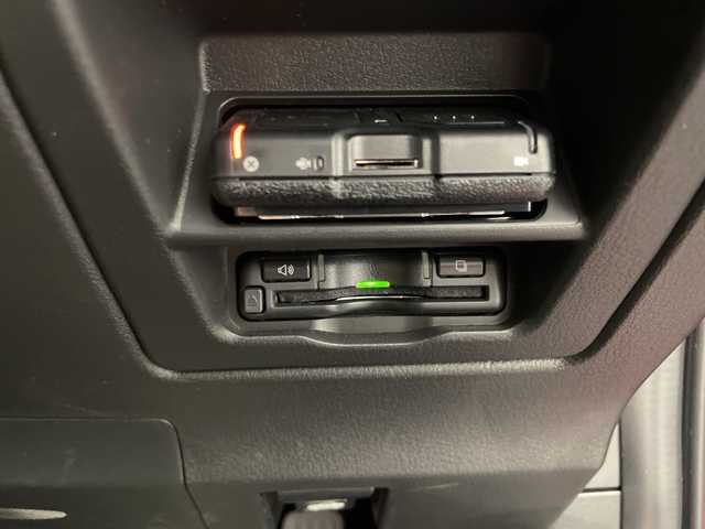 マツダ ＣＸ－３０ XD プロアクティブツーリングセレクション 愛媛県 2020(令2)年 1.2万km ソウルレッドクリスタルM 純正ナビ/(Bluetooth/フルセグ/USB/HDMI)/全周囲カメラ/レーダークルーズコントロール/衝突被害軽減ブレーキ/レーンキープアシスト/前後コーナーセンサー/前後ドライブレコーダー/運転席パワーシート/シートヒーター/ETC/LEDヘッドライト/オートマチックハイビーム/オートライト/盗難防止装置/スペアキー/純正18インチアルミ/禁煙車