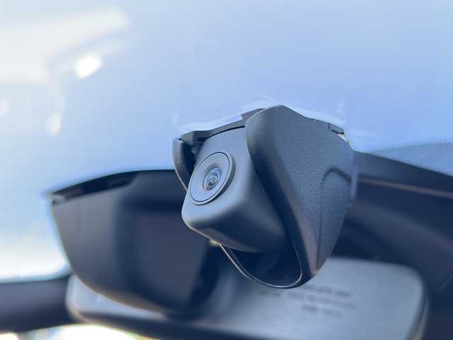 マツダ マツダ３ファストバック XD Lパッケージ 岐阜県 2022(令4)年 1.5万km ソウルレッドクリスタルM 登録時走行距離：15048km/純正ナビ/全方位カメラ/フルセグテレビ・Bluetooth・CD/iアクティブセンス/レーダークルーズコントロール/ブラインドスポットモニター/前後コーナーセンサー/ヘッドアップディスプレイ/レザーシート/シートヒーター/ドライブレコーダー/LEDヘッドライト/オートライト/オートマチックハイビーム/ステアリングヒーター/ETC/ポジショニングメモリー/アイドリングストップ/プッシュスタート/スマートキー/スペアキー