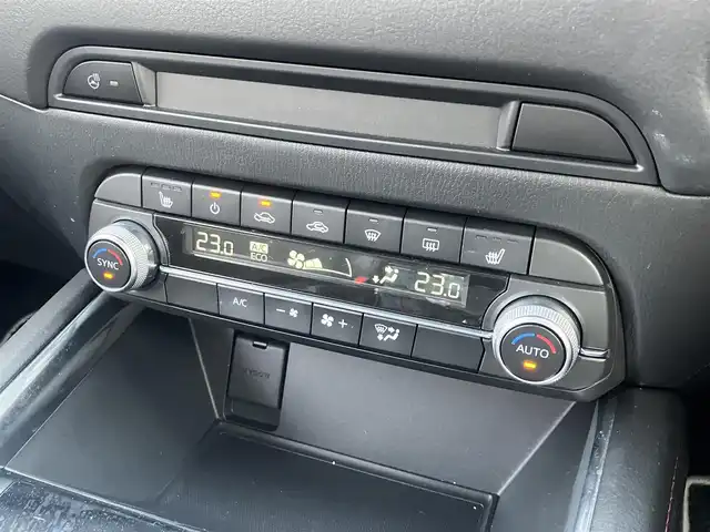 マツダ ＣＸ－５ XD ブラックトーンエディション 道南・函館 2022(令4)年 1.9万km スノーフレイクホワイトパールマイカ /純正ＳＤナビ//フルセグＴＶ//ドライブレコーダー//全周位カメラ//ブラインドスポットモニター//ヘッドアップディスプレイ//クルーズコントロール//レーンキープアシスト//コーナーセンサー//オートライト//オートハイビーム//衝突軽減ブレーキ//電動リアゲート//パドルシフト//ハーフレザーシート//シートヒーター//フロアマット//ＥＴＣ//スマートキー