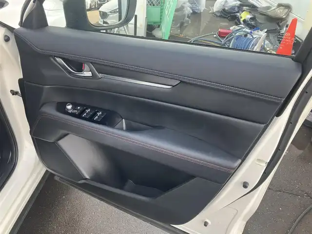 マツダ ＣＸ－５ XD ブラックトーンエディション 道南・函館 2022(令4)年 1.9万km スノーフレイクホワイトパールマイカ /純正ＳＤナビ//フルセグＴＶ//ドライブレコーダー//全周位カメラ//ブラインドスポットモニター//ヘッドアップディスプレイ//クルーズコントロール//レーンキープアシスト//コーナーセンサー//オートライト//オートハイビーム//衝突軽減ブレーキ//電動リアゲート//パドルシフト//ハーフレザーシート//シートヒーター//フロアマット//ＥＴＣ//スマートキー