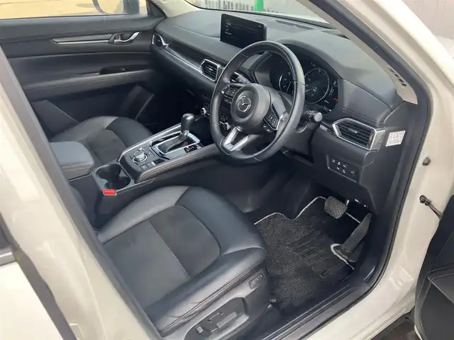 マツダ ＣＸ－５ XD ブラックトーンエディション 道南・函館 2022(令4)年 1.9万km スノーフレイクホワイトパールマイカ /純正ＳＤナビ//フルセグＴＶ//ドライブレコーダー//全周位カメラ//ブラインドスポットモニター//ヘッドアップディスプレイ//クルーズコントロール//レーンキープアシスト//コーナーセンサー//オートライト//オートハイビーム//衝突軽減ブレーキ//電動リアゲート//パドルシフト//ハーフレザーシート//シートヒーター//フロアマット//ＥＴＣ//スマートキー