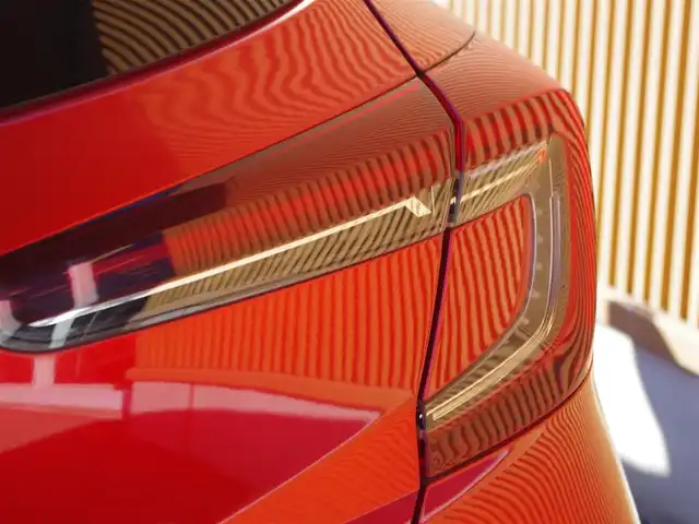 ルノー ルノー キャプチャー インテンス テックパック 埼玉県 2021(令3)年 3万km 赤 ブラックレザーシート/アダプティブクルーズコントロール/ディスプレイオーディオ/Bluetooth/CarPlay/社外ナビ/パークセンサー/ブラインドスポットモニター/全周囲カメラ/シートヒーター/ステアリングヒーター/スペアキー/ETC