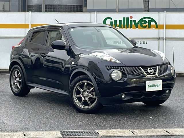 日産 ジューク 15RX アーバンセレクション 愛知県 2014(平26)年 4.3万km サファイアブラック /ワンオーナー//禁煙車//純正メモリーナビ//フルセグ/CD/DVD/SD/Bluetooth/USB/ipod//ドライブレコーダー//バックカメラ//ETC//純正ローダウンサスペンション（アーバンセレクション専用）//純正エキゾーストフィニッシャー//HIDオートライト//フロントフォグランプ//社外17インチアルミホイール//純正アルミホイールタイヤ（215/55R17）//プッシュスタート//スペアスマートキー//革巻きステアリング//フェンダーポール//i-stop//D-MODE//オートエアコン//オートリトラウィンカーミラー//純正ドアバイザー//純正フロアマット//車両取扱説明書//ナビ取扱説明書//早わかりガイドブック//点検整備記録簿H26H27