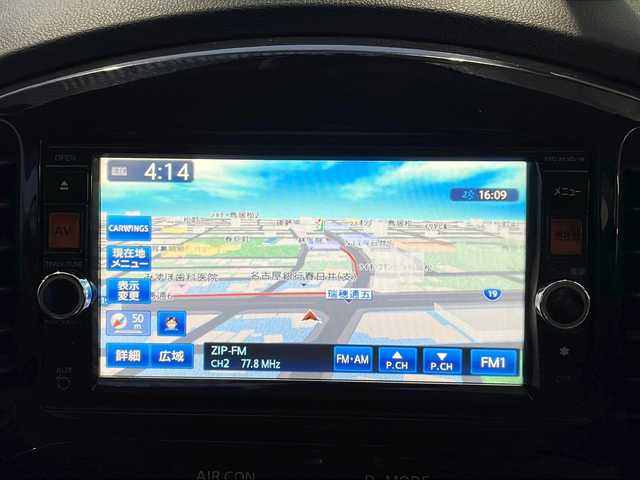 日産 ジューク 15RX アーバンセレクション 愛知県 2014(平26)年 4.3万km サファイアブラック /ワンオーナー//禁煙車//純正メモリーナビ//フルセグ/CD/DVD/SD/Bluetooth/USB/ipod//ドライブレコーダー//バックカメラ//ETC//純正ローダウンサスペンション（アーバンセレクション専用）//純正エキゾーストフィニッシャー//HIDオートライト//フロントフォグランプ//社外17インチアルミホイール//純正アルミホイールタイヤ（215/55R17）//プッシュスタート//スペアスマートキー//革巻きステアリング//フェンダーポール//i-stop//D-MODE//オートエアコン//オートリトラウィンカーミラー//純正ドアバイザー//純正フロアマット//車両取扱説明書//ナビ取扱説明書//早わかりガイドブック//点検整備記録簿H26H27