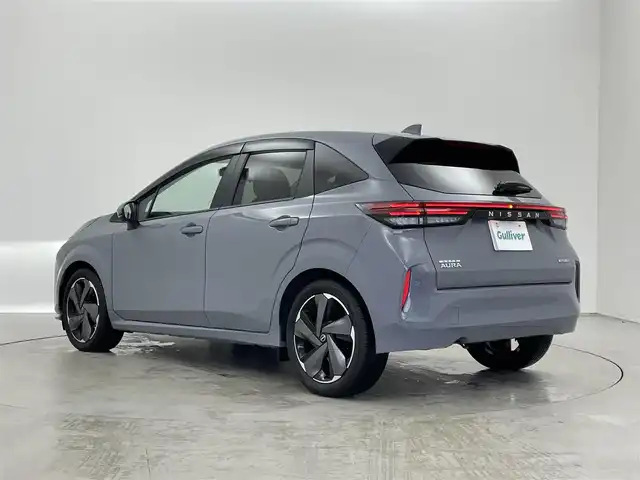日産 オーラ G レザーエディション 埼玉県 2024(令6)年 0.8万km グレー 純正メモリーナビゲーション/BT/USB/HDMI/フルセグTV/BOSEサウンドシステム/インテリジェントアラウンドビューモニター/プロパイロット/インテリジェントクルーズコントロール/インテリジェントエマージェンシーブレーキ/側方、後側方支援/ハンドル支援/ブレーキオートホールド/インテリジェントルームミラー/ドライブモードセレクター/ビルトインETC2.0/アダプティブLEDヘッドライト/ドライブレコーダー/Egプッシュスタート/インテリジェントキー/純正フロアマット/純正ドアバイザー/保証書あり/取扱説明書あり/ワンオーナー