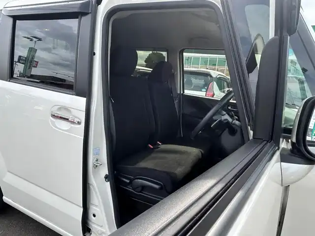 ホンダ Ｎ ＢＯＸ G ターボ Lパッケージ 宮城県 2016(平28)年 2.3万km プレミアムホワイトパールⅡ あんしんパッケージ/●シティブレーキアクティブシステム/●前席用i-サイドエアバッグ＋サイドカーテンエアバッグ/リア右側パワースライドドア/リアシートスライド＋シートバックテーブル/ディスチャージヘッドライト(オートライトコントロール機構付)/オートリトラミラー/＝＝＝/純正ナビ（VXM-164VFi）/・CD/DVD/・Bluetooth/・フルセグTV/バックカメラ/ビルトインETC/革巻きステアリング/パドルシフト/クルーズコントロール/ステアリングスイッチ/HIDヘッドライト/オートライト/スマートキー＆プッシュスタート/電動格納ミラー/フロアマット/ドアバイザー