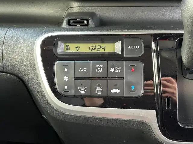 ホンダ Ｎ ＢＯＸ G ターボ Lパッケージ 宮城県 2016(平28)年 2.3万km プレミアムホワイトパールⅡ あんしんパッケージ/●シティブレーキアクティブシステム/●前席用i-サイドエアバッグ＋サイドカーテンエアバッグ/リア右側パワースライドドア/リアシートスライド＋シートバックテーブル/ディスチャージヘッドライト(オートライトコントロール機構付)/オートリトラミラー/＝＝＝/純正ナビ（VXM-164VFi）/・CD/DVD/・Bluetooth/・フルセグTV/バックカメラ/ビルトインETC/革巻きステアリング/パドルシフト/クルーズコントロール/ステアリングスイッチ/HIDヘッドライト/オートライト/スマートキー＆プッシュスタート/電動格納ミラー/フロアマット/ドアバイザー