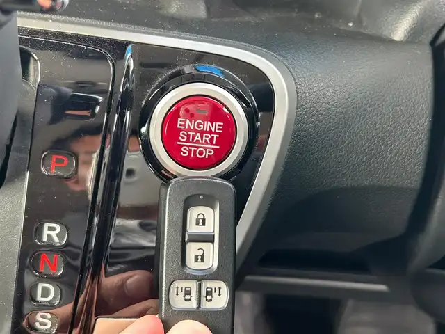 ホンダ Ｎ ＢＯＸ G ターボ Lパッケージ 宮城県 2016(平28)年 2.3万km プレミアムホワイトパールⅡ あんしんパッケージ/●シティブレーキアクティブシステム/●前席用i-サイドエアバッグ＋サイドカーテンエアバッグ/リア右側パワースライドドア/リアシートスライド＋シートバックテーブル/ディスチャージヘッドライト(オートライトコントロール機構付)/オートリトラミラー/＝＝＝/純正ナビ（VXM-164VFi）/・CD/DVD/・Bluetooth/・フルセグTV/バックカメラ/ビルトインETC/革巻きステアリング/パドルシフト/クルーズコントロール/ステアリングスイッチ/HIDヘッドライト/オートライト/スマートキー＆プッシュスタート/電動格納ミラー/フロアマット/ドアバイザー