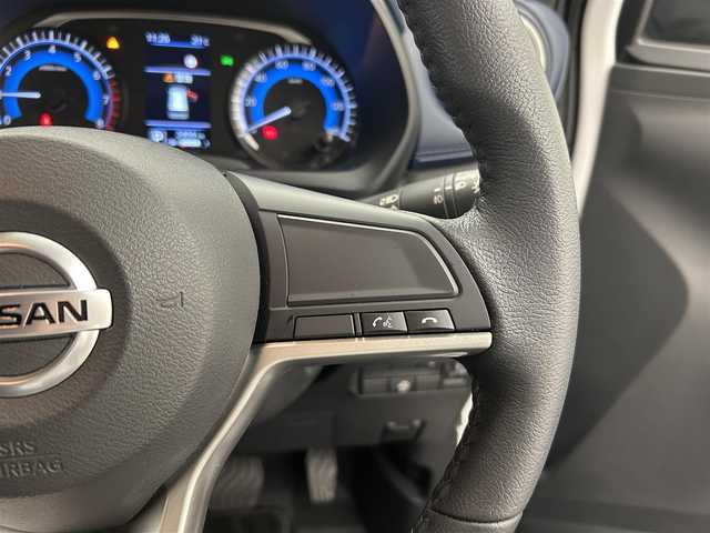 日産 デイズ ハイウェイスターX 愛媛県 2022(令4)年 0.3万km プレミアムサンシャインオレンジメタリック/シルキーホワイト 純正9インチナビ （フルセグTV Bluetooth CD DVD SD）アラウンドビューモニター ドライブレコーダー LEDヘッドライト 　純正フロアマットマット 純正アルミホイール ワンオーナー