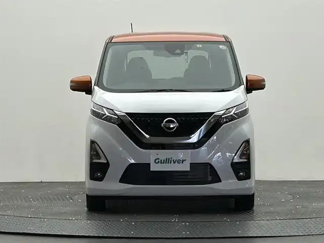 日産 デイズ ハイウェイスターX 愛媛県 2022(令4)年 0.3万km プレミアムサンシャインオレンジメタリック/シルキーホワイト 純正9インチナビ （フルセグTV Bluetooth CD DVD SD）アラウンドビューモニター ドライブレコーダー LEDヘッドライト 　純正フロアマットマット 純正アルミホイール ワンオーナー