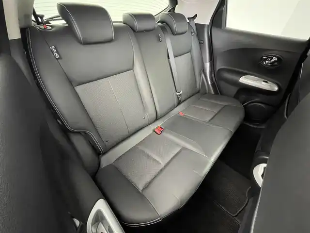 日産 ジューク 15RX Vセレ パーソナライゼーション 群馬県 2019(平31)年 4.2万km スーパーブラック エマージェンシーブレーキサポート　社外７インチナビ　ＬＥＤライト　シートヒーター　純正１７インチアルミホイール　アイドリングストップ　スマートキー　横滑り防止装置　盗難防止装置　オートエアコン　禁煙車