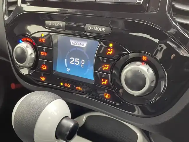 日産 ジューク 15RX Vセレ パーソナライゼーション 群馬県 2019(平31)年 4.2万km スーパーブラック エマージェンシーブレーキサポート　社外７インチナビ　ＬＥＤライト　シートヒーター　純正１７インチアルミホイール　アイドリングストップ　スマートキー　横滑り防止装置　盗難防止装置　オートエアコン　禁煙車