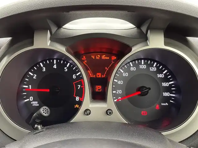 日産 ジューク 15RX Vセレ パーソナライゼーション 群馬県 2019(平31)年 4.2万km スーパーブラック エマージェンシーブレーキサポート　社外７インチナビ　ＬＥＤライト　シートヒーター　純正１７インチアルミホイール　アイドリングストップ　スマートキー　横滑り防止装置　盗難防止装置　オートエアコン　禁煙車