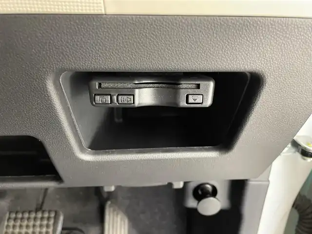 ダイハツ ムーヴ キャンバス X メイクアップ リミテッド SAⅢ 兵庫県 2019(令1)年 1.5万km パールホワイトⅢ/ファインミントメタリック 2トーン 純正SDナビ/（CD、DVD、SD、BT、フルセグTV）/両側パワースライドドア/全方位カメラ/オートハイビーム/プリクラッシュセーフティー/アイドリングストップ/ETC/純正ドライブレコーダー/フォグライト/純正フロアマット/スマートキー×2/ドアバイザー/ヘッドライトレベライザー/クリアランスソナー