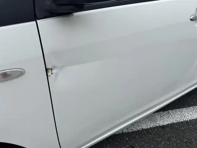 ダイハツ ミラ イース L SA 静岡県 2016(平28)年 14.9万km ホワイト ワンオーナー/キーレス/純正オーディオ/CD・AM/FMラジオ・AUX/スマートアシスト/・低速域衝突回避支援ブレーキ機能/・誤発進抑制制御機能/・先行車発進お知らせ機能/フロアマット/ヘッドライトレベライザー/取説・保証書