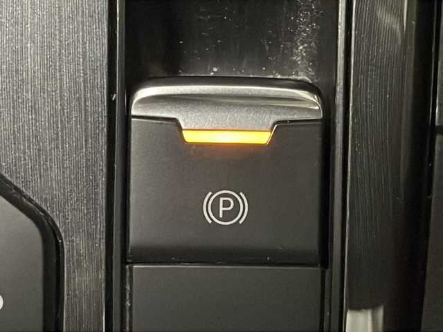 マツダ ＣＸ－５ XD プロアクティブ 広島県 2015(平27)年 5.8万km クリスタルホワイトパールマイカ 純正ナビ　/バックカメラ　/ブラインドスポットモニター　/レーダークルーズコントロール　/コーナーセンサー　/衝突軽減ブレーキ　/オートライト　/レーンキープアシスト　/LEDヘッドランプ　/ETC　/スマートキー/純正17インチアルミホイール(225/65/R17)/エアバッグ(運転席/助手席/サイド/カーテン)