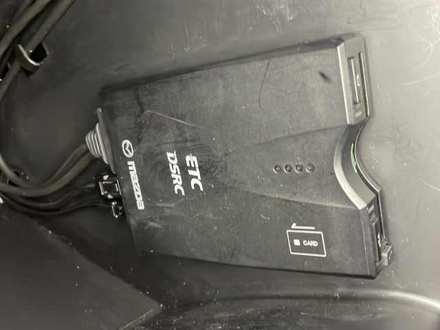 マツダ ＣＸ－５ XD プロアクティブ 広島県 2015(平27)年 5.8万km クリスタルホワイトパールマイカ 純正ナビ　/バックカメラ　/ブラインドスポットモニター　/レーダークルーズコントロール　/コーナーセンサー　/衝突軽減ブレーキ　/オートライト　/レーンキープアシスト　/LEDヘッドランプ　/ETC　/スマートキー/純正17インチアルミホイール(225/65/R17)/エアバッグ(運転席/助手席/サイド/カーテン)