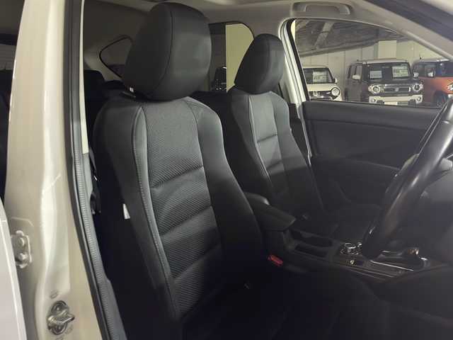 マツダ ＣＸ－５ XD プロアクティブ 広島県 2015(平27)年 5.8万km クリスタルホワイトパールマイカ 純正ナビ　/バックカメラ　/ブラインドスポットモニター　/レーダークルーズコントロール　/コーナーセンサー　/衝突軽減ブレーキ　/オートライト　/レーンキープアシスト　/LEDヘッドランプ　/ETC　/スマートキー/純正17インチアルミホイール(225/65/R17)/エアバッグ(運転席/助手席/サイド/カーテン)